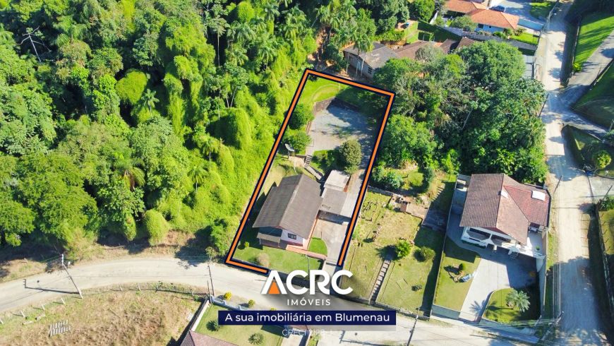 ACRC Imóveis - Terreno para Venda no Bairro Salto do Norte.