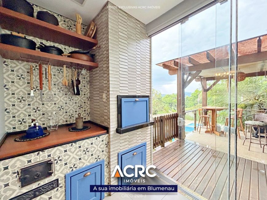 ACRC Imóveis - Casa para Venda no Bairro Escola Agrícola