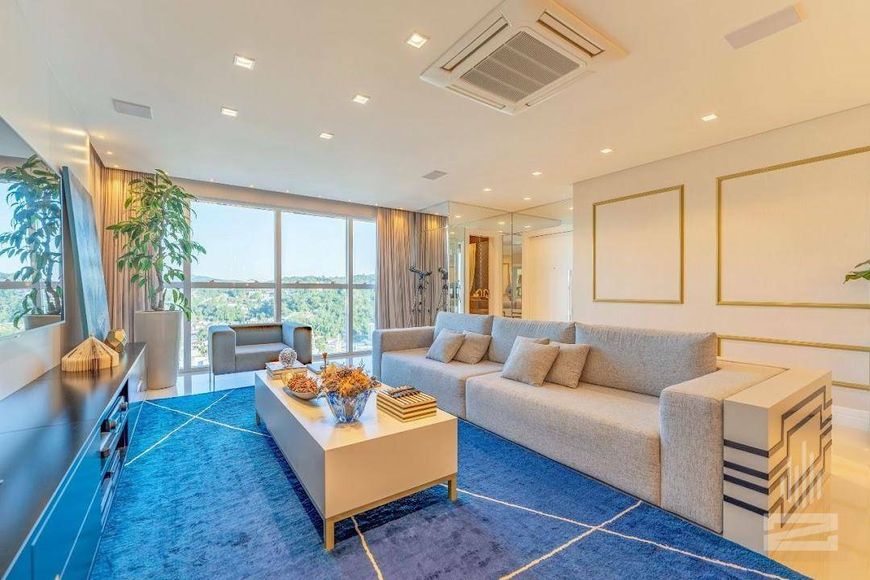 Incrível Apartamento de Alto Padrão à Venda com 3 Suítes e TOTALMENTE MOBILIADO no bairro Victor Kon