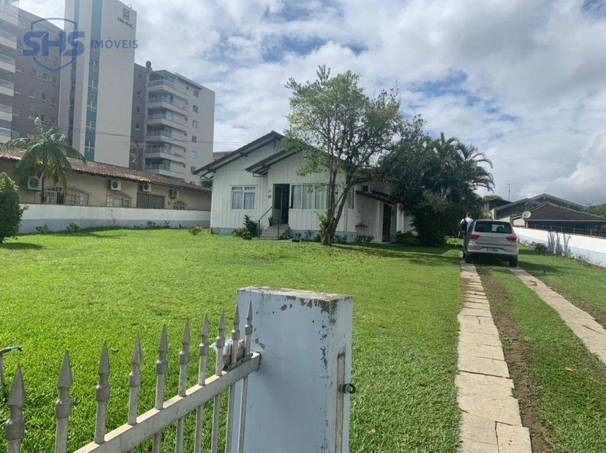 Excelente terreno próprio para incorporação totalmente plano e livre de enchentes, com 5.525,36 de á