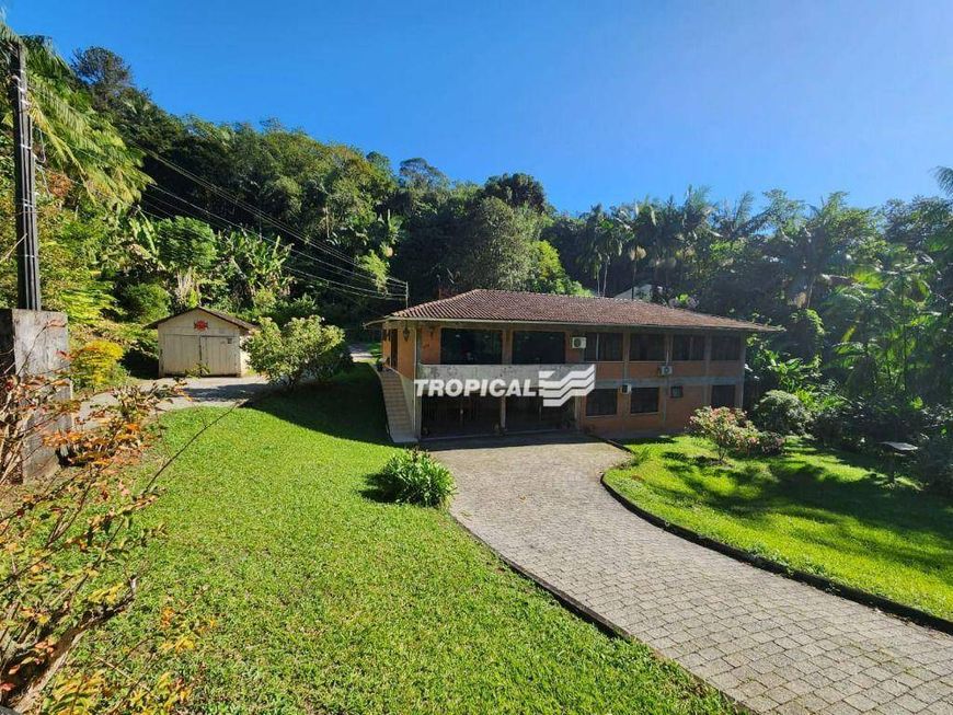 Casa com 4 dormitórios para alugar, 350 m² por R$ 12.019,17/mês - Itoupava Seca - Blumenau/SC