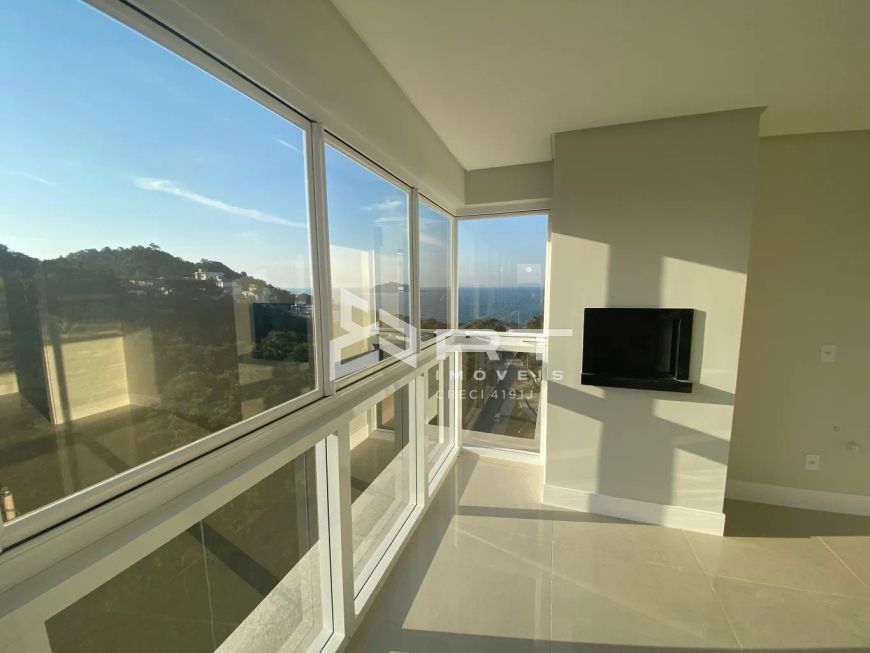 Lindos e amplos apartamentos a venda em Penha!