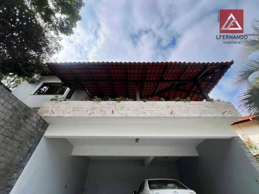 Casa com 3 dormitórios, sendo 1 suíte à venda, 179 m² por R$ 1.550.000 - Escola Agrícola - Blumenau/