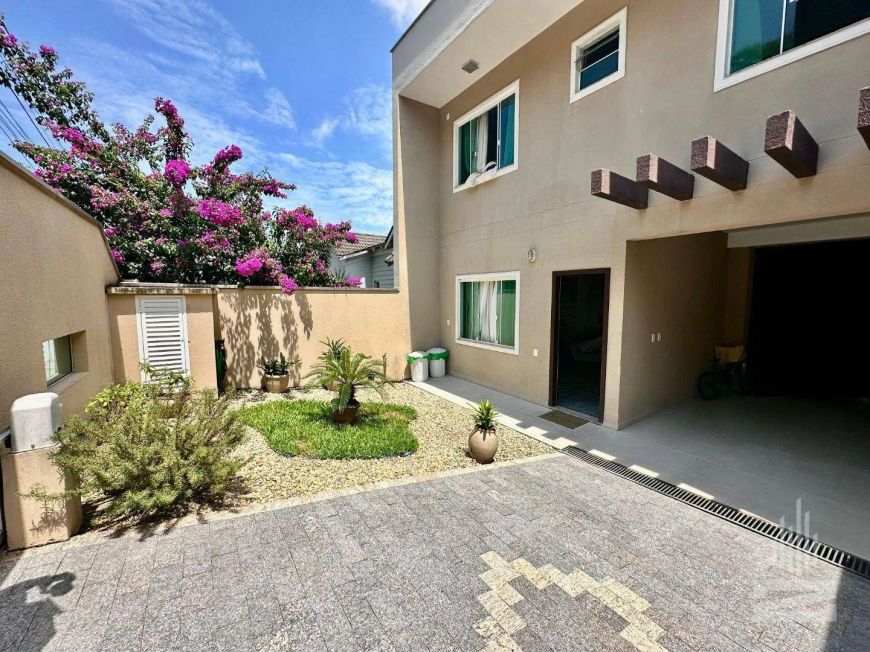 Casa com 3 dormitórios à venda, 185 m² por R$ 1.040.000,00 - Escola Agrícola - Blumenau/SC