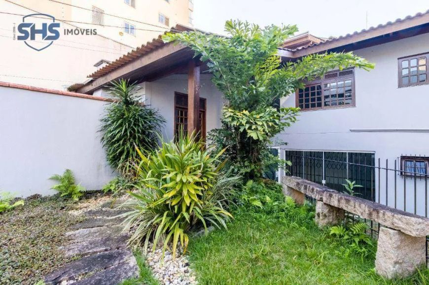 Casa com 3 dormitórios para alugar com 400 m² - Jardim Blumenau - Blumenau/SC