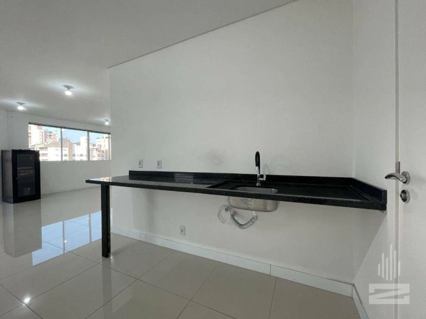Sala Comercial para Locação com 74m² em Ótima Localização no bairro Jardim Blumenau em Blumenau