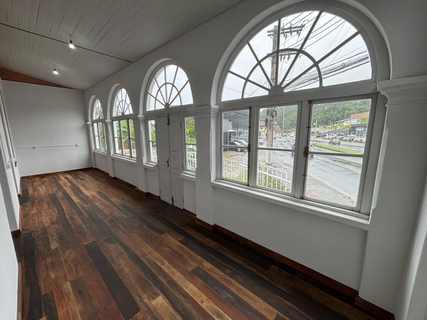 Alugo Ampla Casa Comercial, 608m² Privativos - Bairro Do Salto