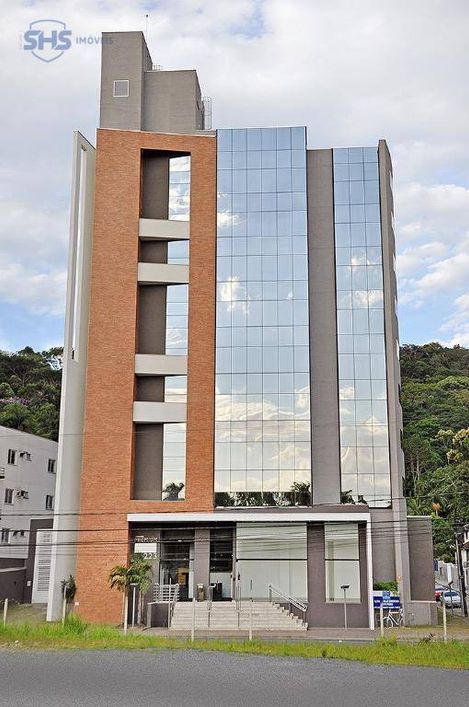 Sala para alugar com 200 m² - Centro - Blumenau/SC