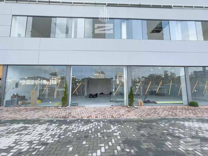 Loja para locação com 227 m² em Excelente Localização no bairro Victor Konder em Blumenau
