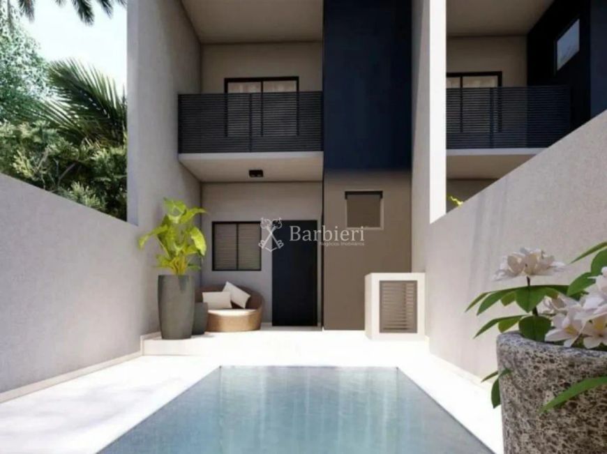 Sobrado com 3 quartos, sendo 1 suíte e 150,00m² no bairro Velha em Blumenau/SC.