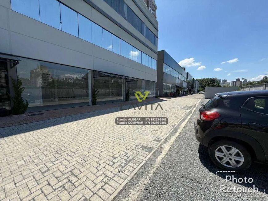 Sala Comercial nova com 227,77m2m² Bairro Víctorr Konder em Blumenau