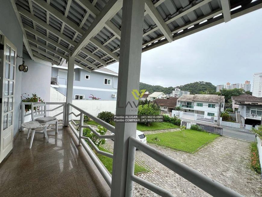 Casa com 4 dormitórios para alugar, 261 m² por R$ 7.100,00/mês - Garcia - Blumenau/SC
