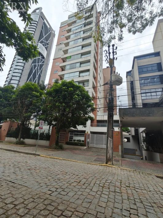 Apartamento de Alto Padrão à Venda no Bairro Ponta Aguda - Blumenau