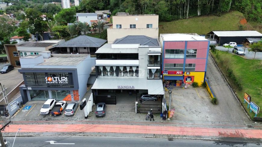 Galpão e apartamento a venda em Blumenau