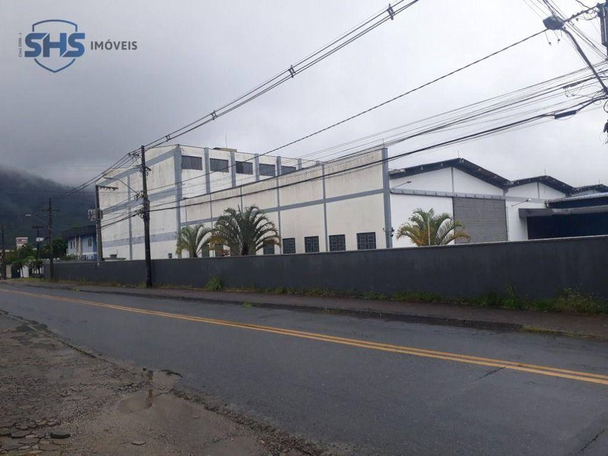 Galpão em Blumenau para locação com 3900m² - Água Verde