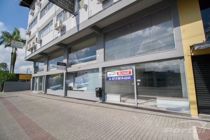 Loja Terrea disponível para locação no bairro Itoupava Norte Blumenau