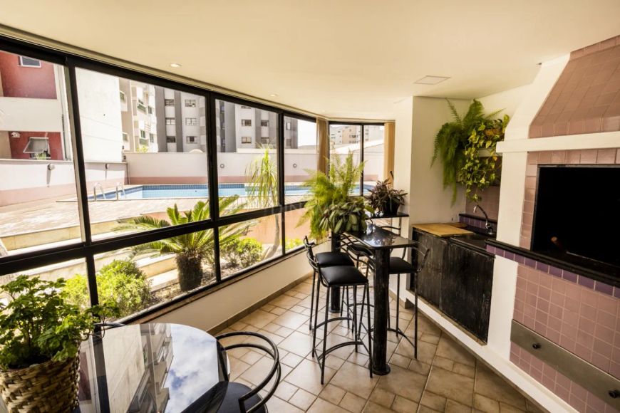 Lindo apartamento Garden com 3 dormitórios mais dependência de empregada, semi mobiliado a venda no