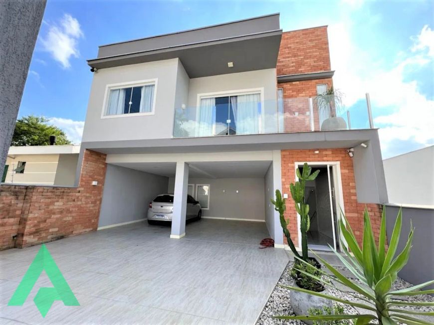 Linda casa mobiliada à venda, no Bairro Salto!