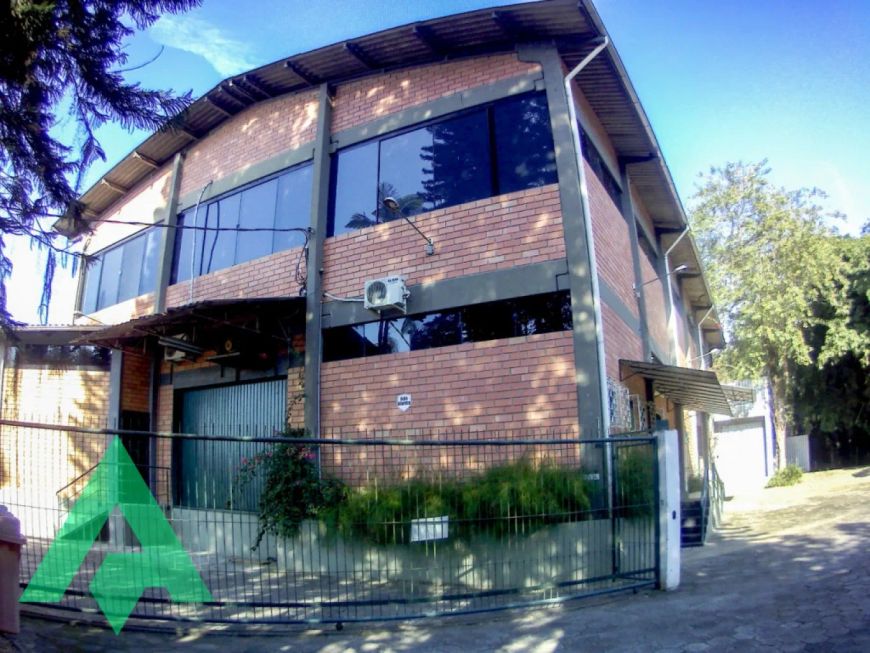 ÓTIMO GALPÃO COMERCIAL LOCALIZADO NO BAIRRO DA VELHA