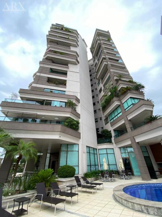 Belíssimo apartamento mobiliado pronto para morar no Jardim Blumenau