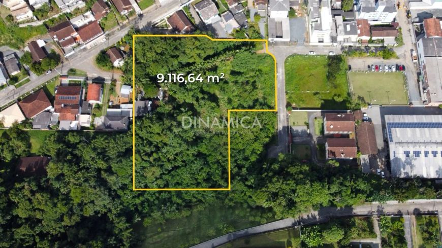 Terreno com 9.116,64 m² plano à venda no Bairro Itoupava Norte -Blumenau/SC