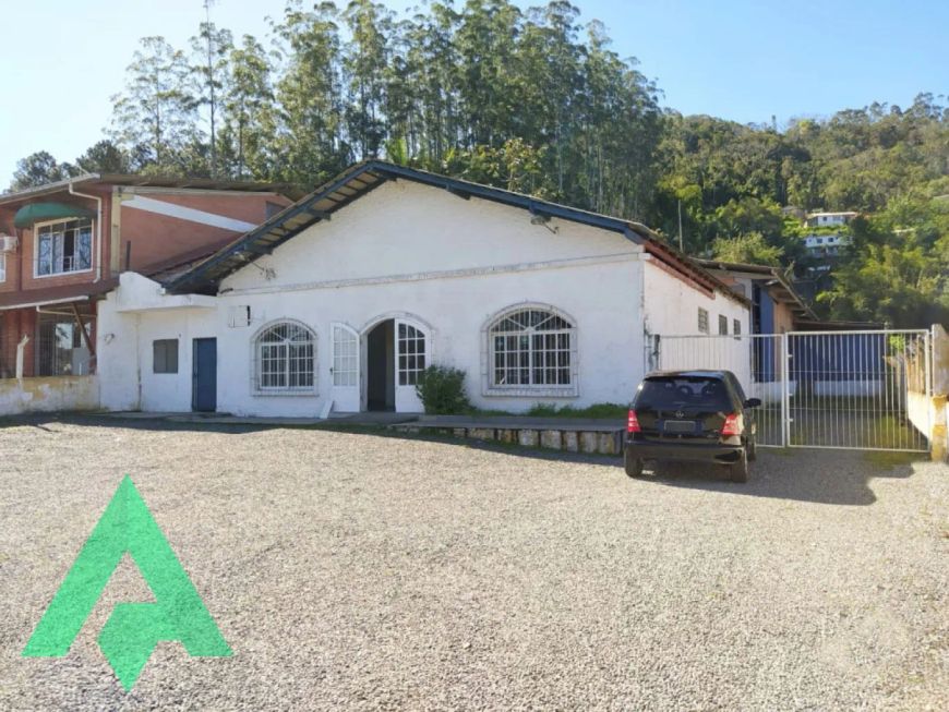 Ótimo Galpão para locação no Bairro do Badenfurt!