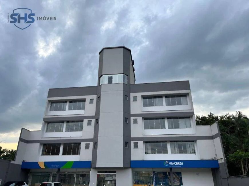 Sala para alugar com 450 m² - Velha - Blumenau/SC