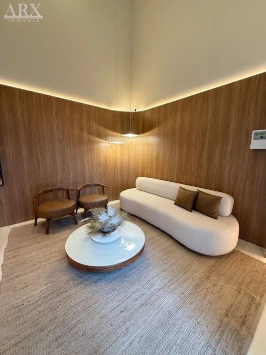 Apartamento novo, alto padrão, localizado na Ponta Aguda