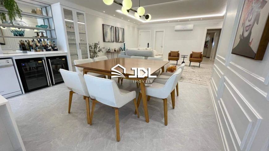 Apartamento à venda no bairro Ponta Aguda