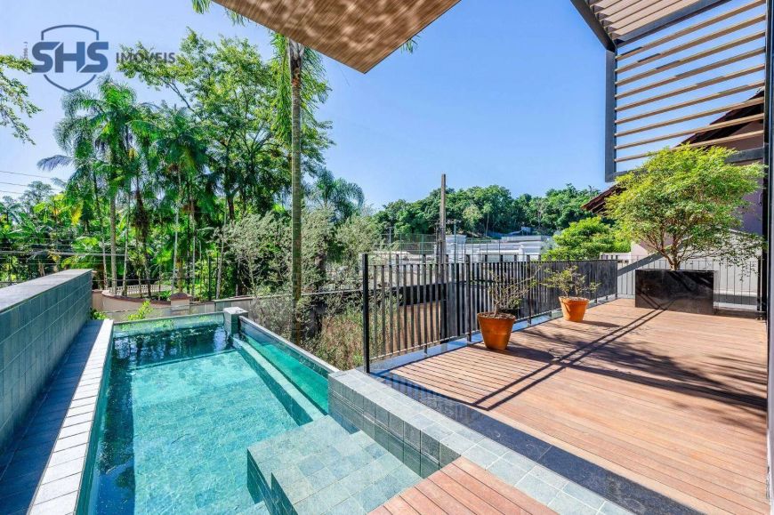 Casa com 3 dormitórios à venda, 348 m² por R$ 3.740.000,00 - Itoupava Seca - Blumenau/SC