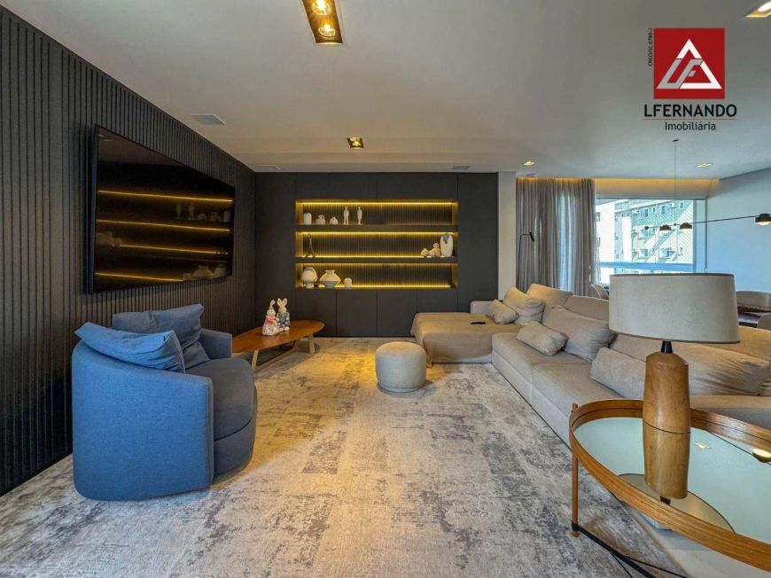 Apartamento mobiliado com 3 suítes à venda, 237 m² por R$ 2.700.000 - Victor Konder - Blumenau/SC