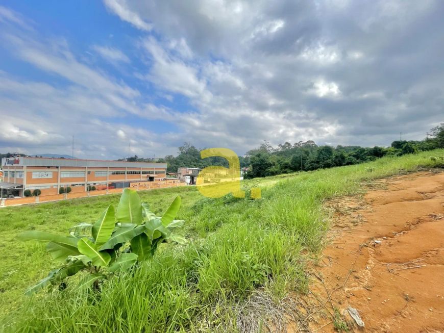 LOTE/TERRENO A VENDA NA MARGINAL DA VIA EXPRESSA, BAIRRO FORTALEZA, EM BLUMENAU