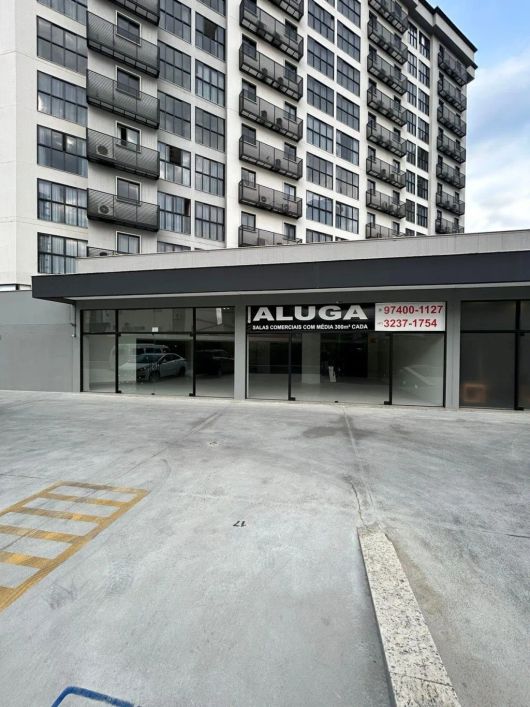Alugo Sala Comercial, Localização Privilegiada - Centro de Blumenau