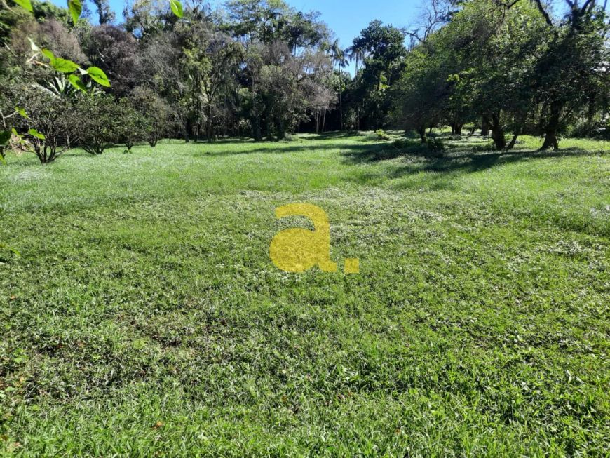 Excelente terreno muito bem localizado, fica na Rodovia 470 no Trevo de Pomerode.Excelente para qual