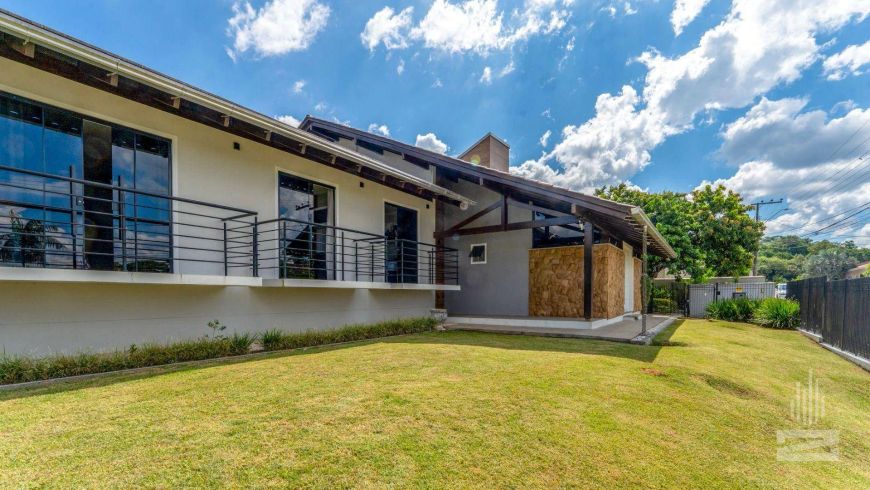 Casa com 4 dormitórios à venda, 416 m² por R$ 2.400.000,00 - Velha - Blumenau/SC