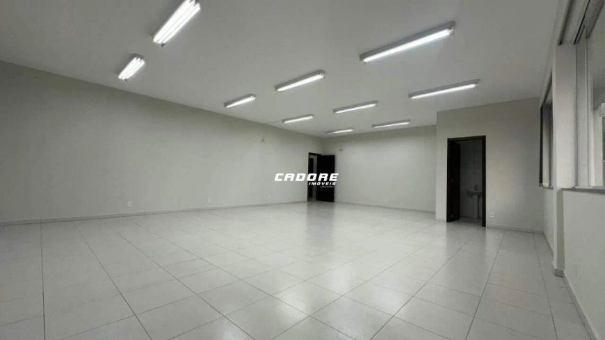 Prédio Comercial para aluguel, Velha - Blumenau/SC