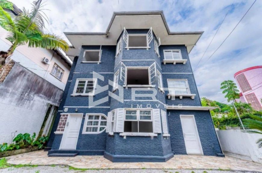 Excelente casa comercial para INVESTIMENTO no Centro de Blumenau!