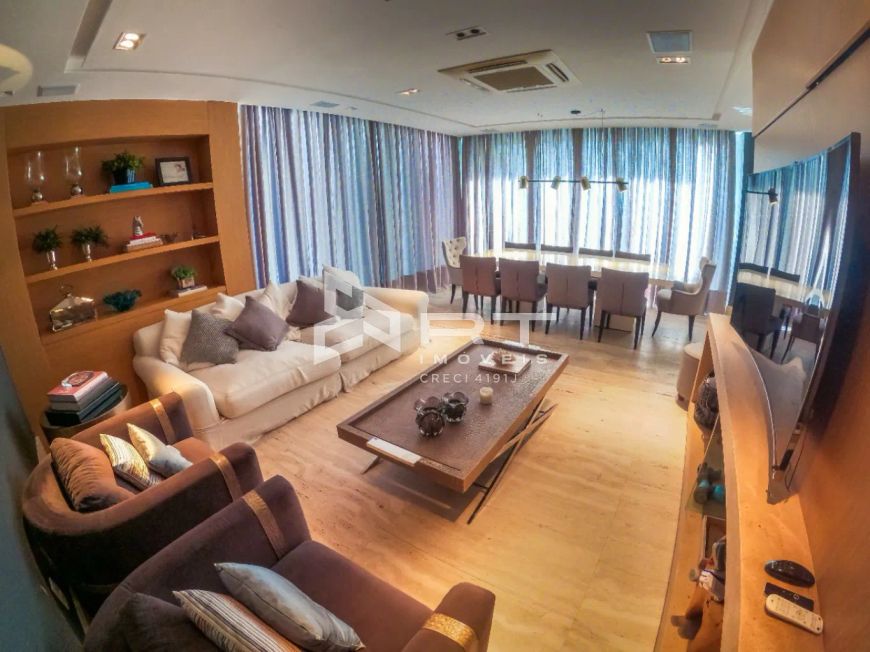 Excelente cobertura duplex em Balneário Camboriú!