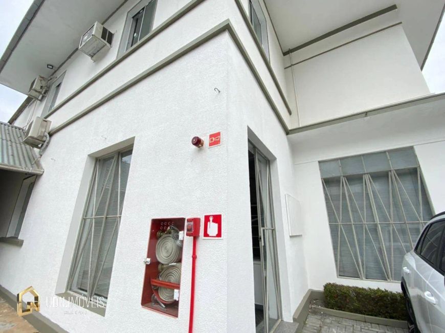 Imóvel comercial para locação no bairro Velha, Blumenau - SC