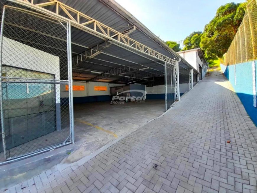 Galpões disponíveis para locação no bairro Velha – Blumenau/SC