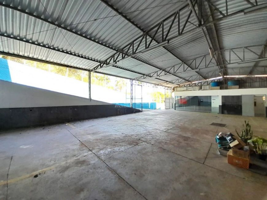 Galpões disponíveis para locação no bairro Velha – Blumenau/SC