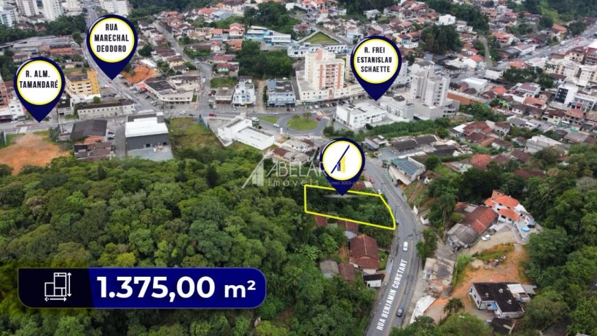 ABELARDO IMÓVEIS - Excelente terreno no bairro Vila Nova plano, com 1.375 m² sendo 25 m² de frente c