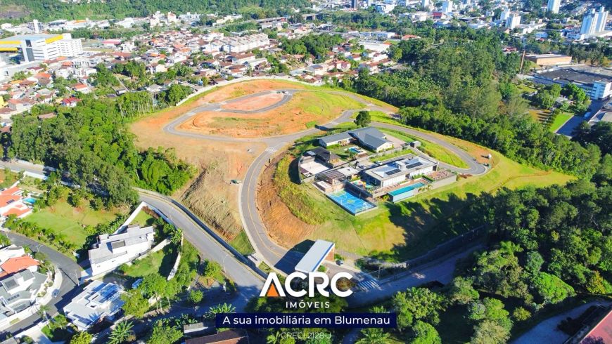 ACRC Imóveis - Lote no Condomínio High Park em Blumenau