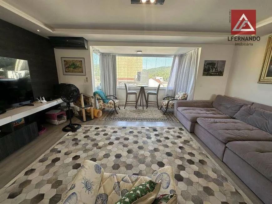 Apartamento com 2 suítes à venda, 169 m² por R$ 830.000 - Centro - Blumenau/SC