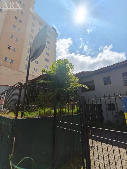 Casa Comercial para Locação – Jardim Blumenau.