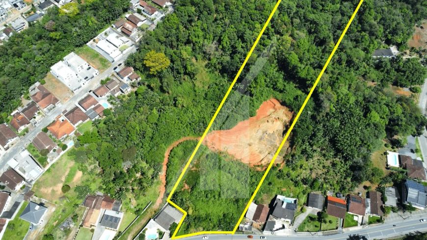 TERRENO COM 20.479,50M², ÓTIMA LOCALIZAÇÃO - BAIRRO BADENFURT