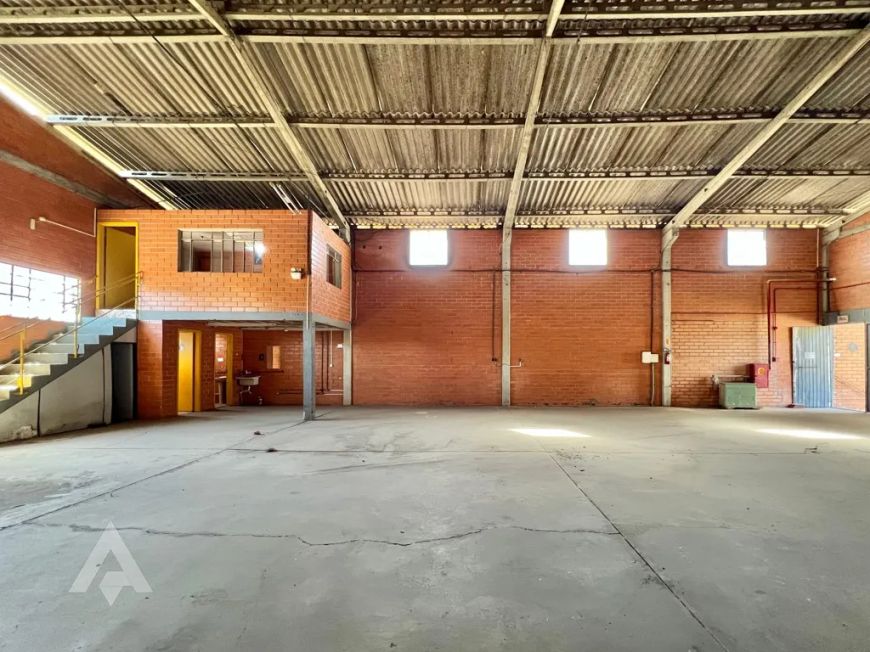 Galpão para locação no bairro Itoupavazinha com 350m²!