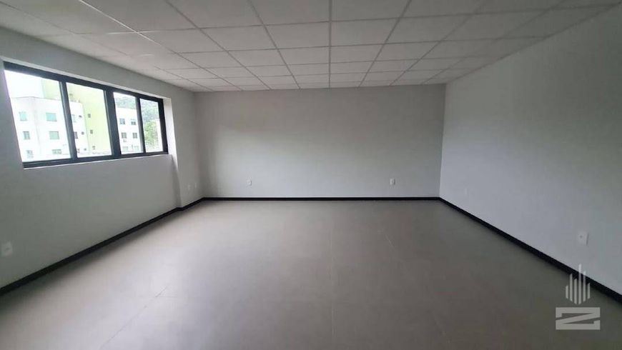 Sala Comercial à venda, Ponta Aguda, Blumenau - SA0136.