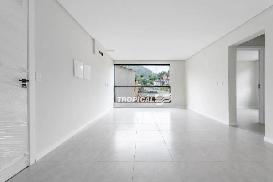 Apartamento com 2 dormitórios à venda, 79 m² por R$ 340.000,00 - Badenfurt - Blumenau/SC