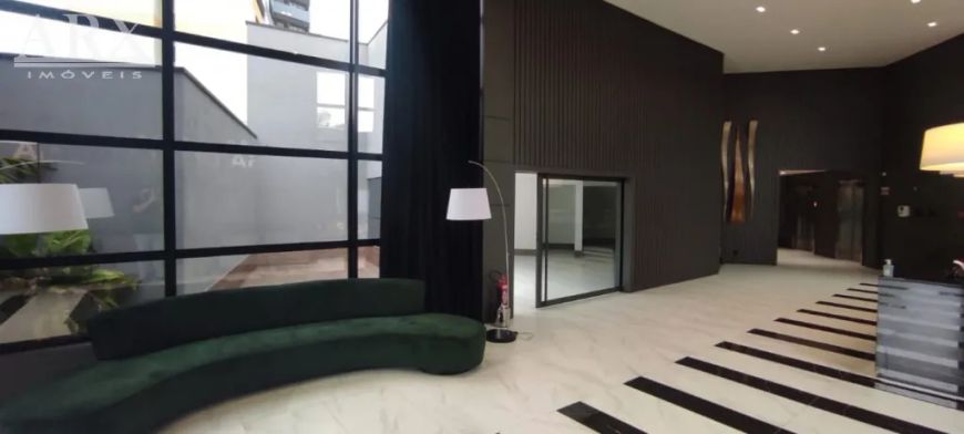 Ampla sala comercial nova no bairro Garcia.